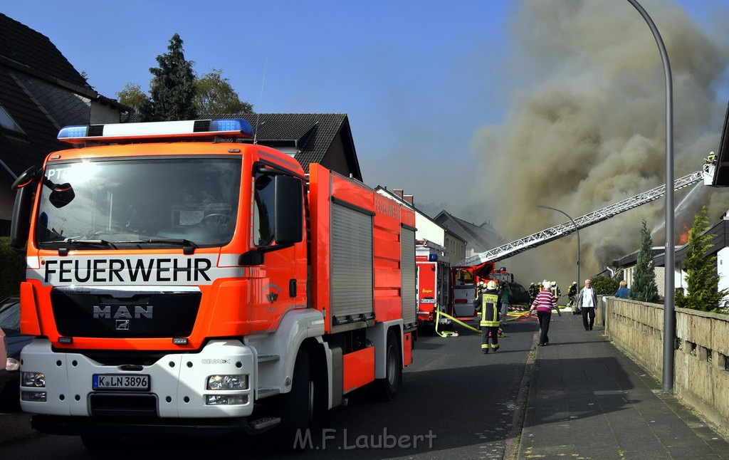 Feuer 2 Y Explo Koeln Hoehenhaus Scheuerhofstr P0007.JPG - Miklos Laubert